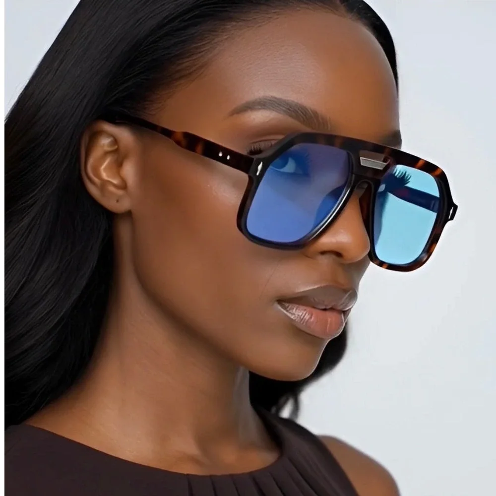 Women Tortoise Shell Elegant Fancy Sunglasses Blue Tint Lens Square Retro 70s 80